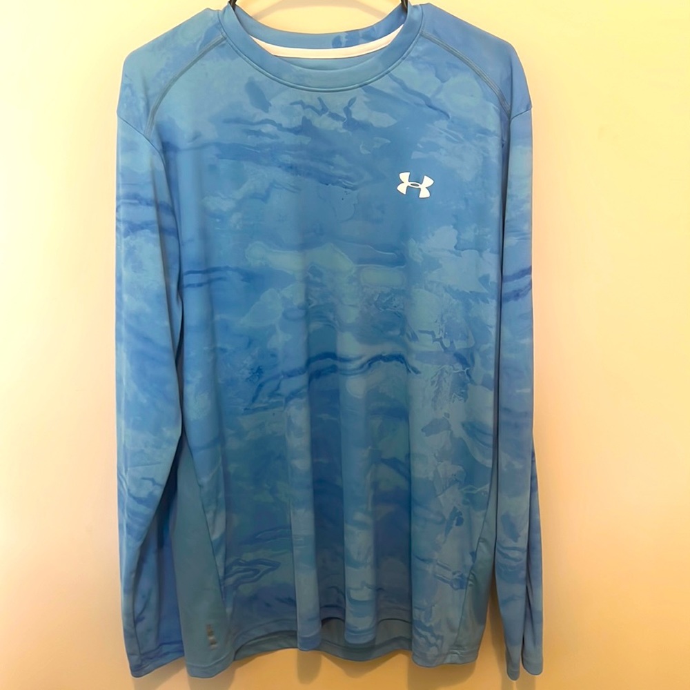 Men’s under armour long sleeve shirt.